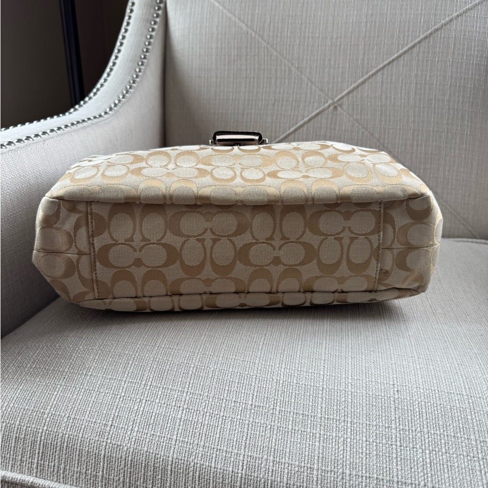 Coach Beige and Pink Signature Shoulder Bag - Picture 9 of 10